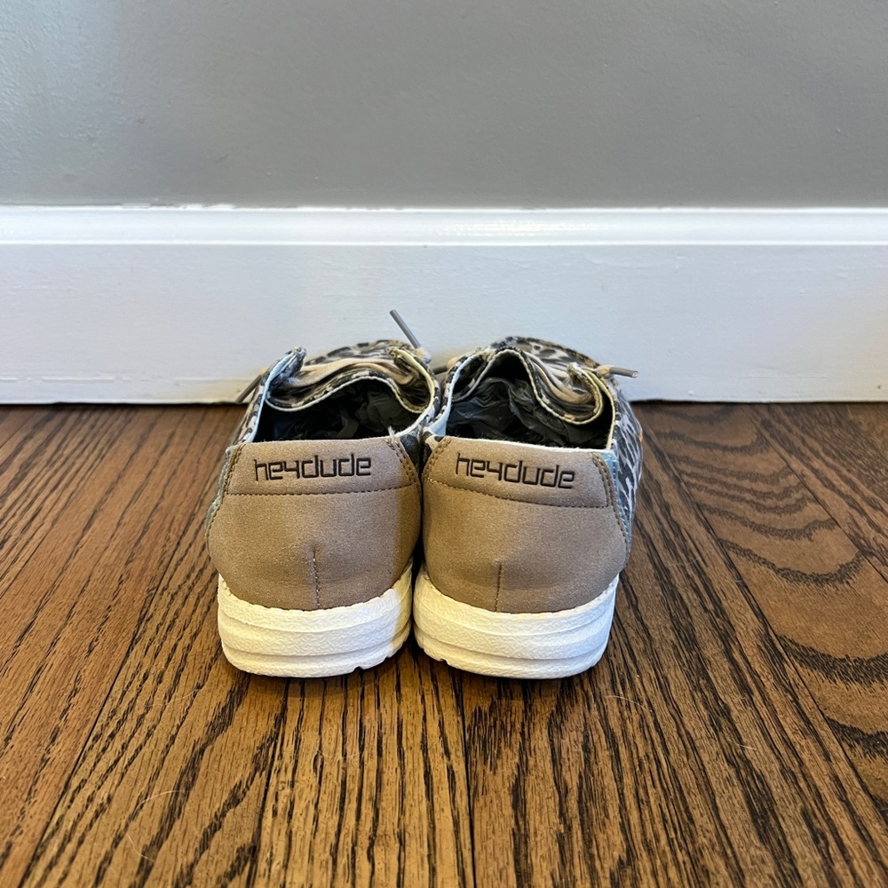 Hey Dude - Leopard - image 4